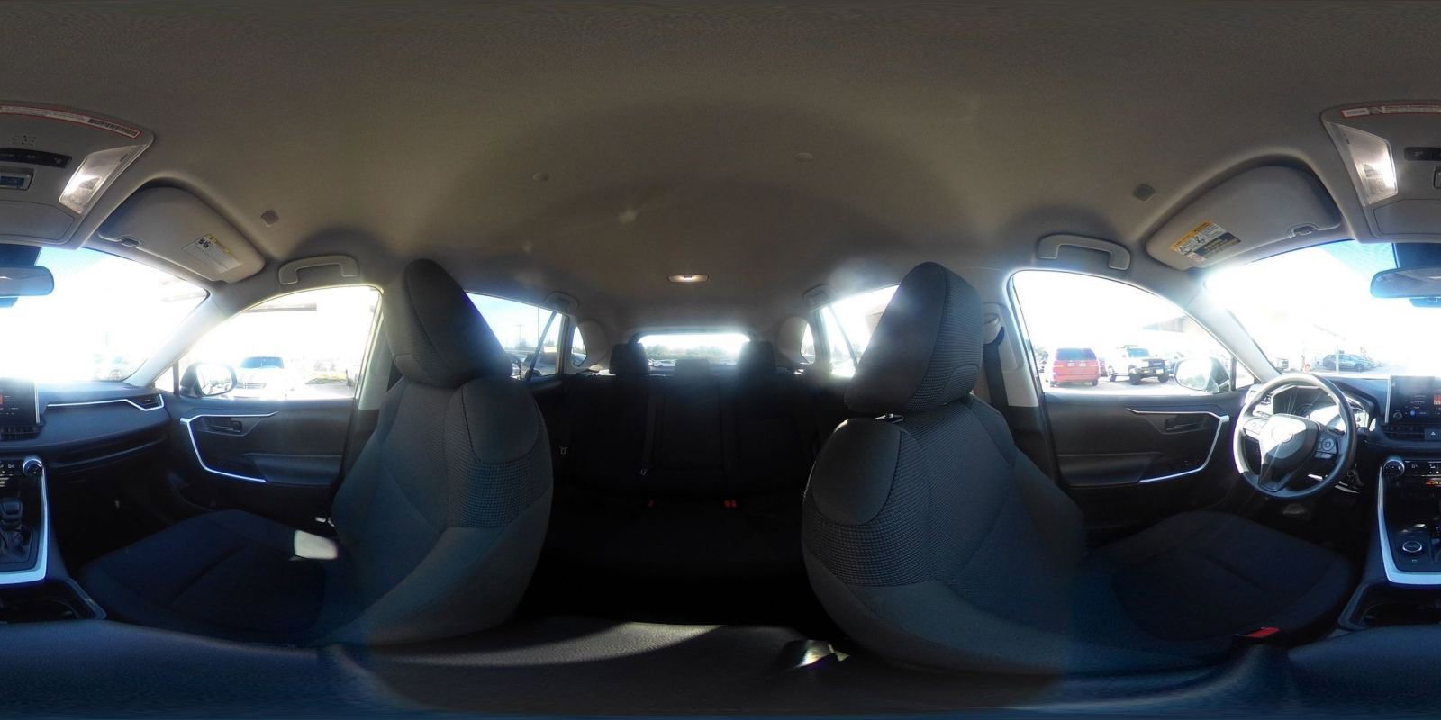 Used 2025 Toyota RAV4 LE image 41