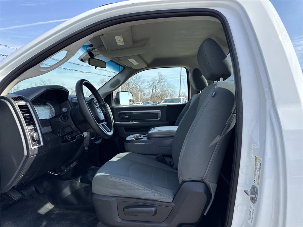 Used 2014 RAM 2500 Tradesman w/ Power & Remote Entry Group image 19