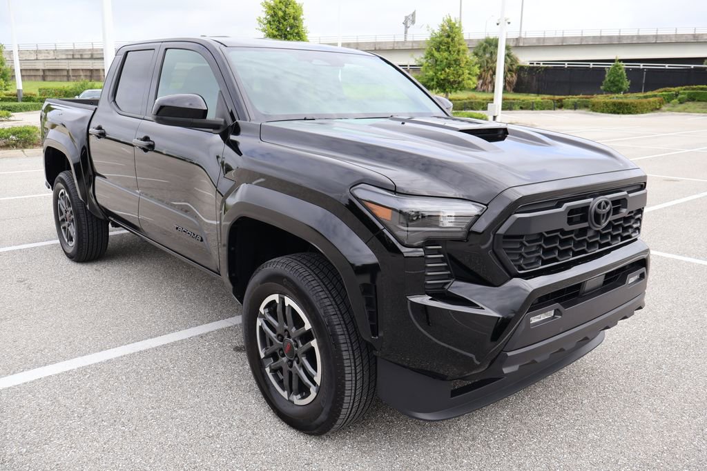 Certified 2025 Toyota Tacoma TRD Sport RWD image 6