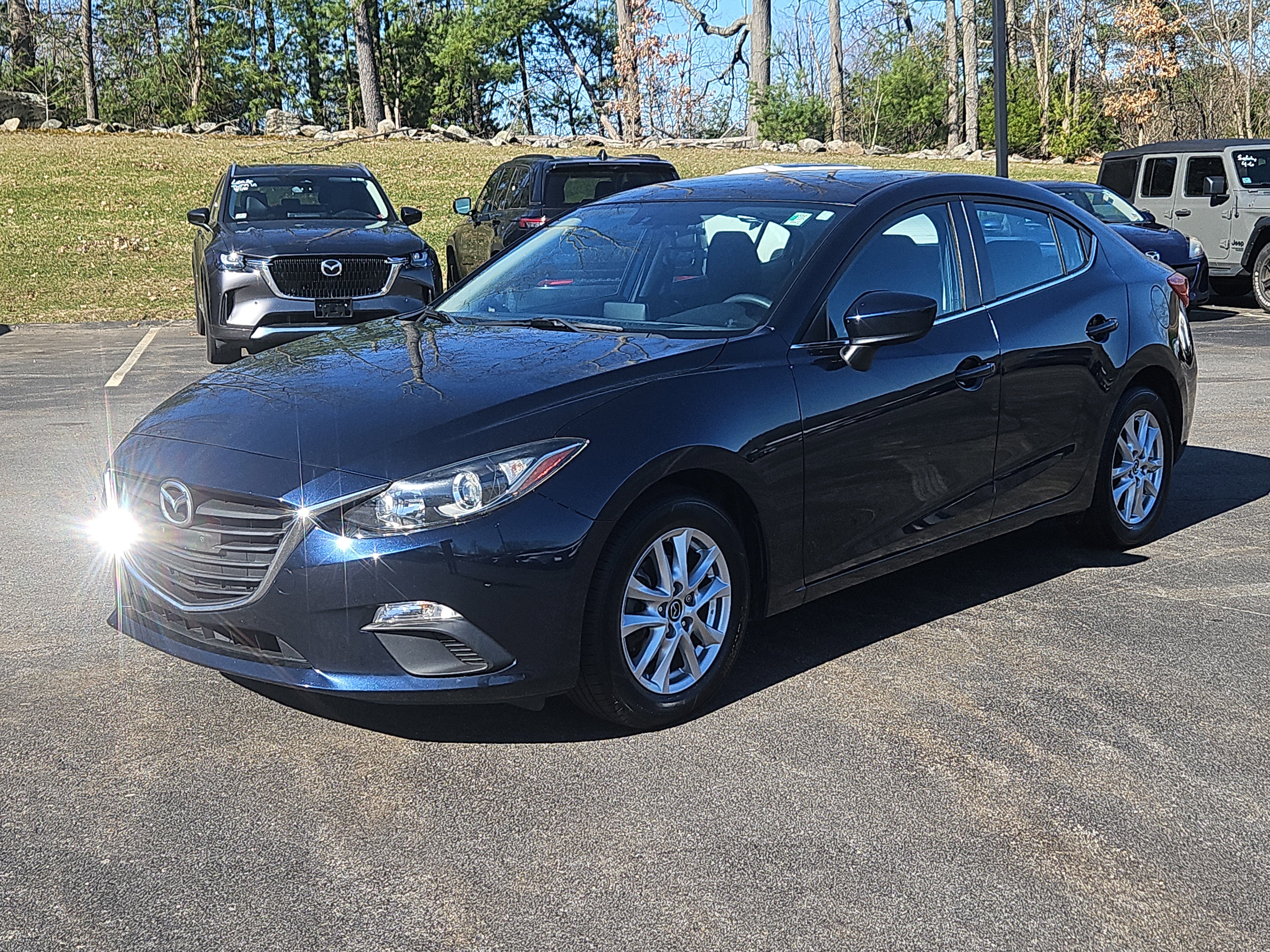 Used 2016 MAZDA MAZDA3 i Sport w/ Preferred Equipment Package image 19