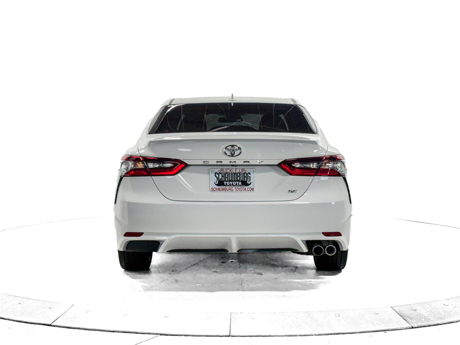 Used 2023 Toyota Camry SE FWD image 9