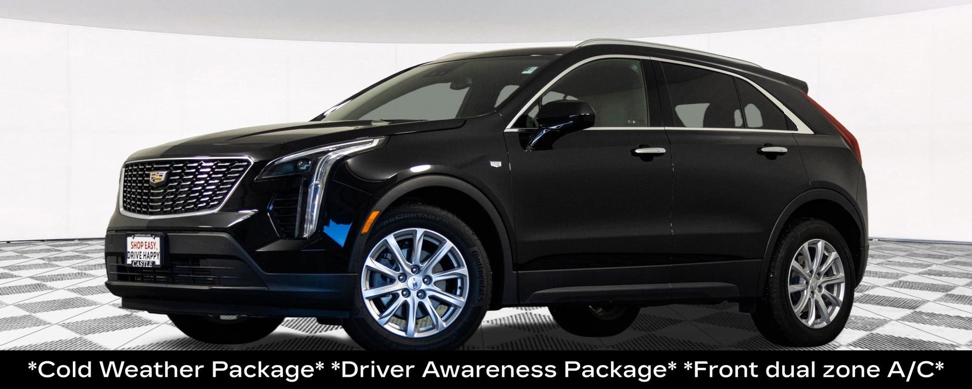 Used 2023 Cadillac XT4 Luxury w/ Cold Weather Package image 2