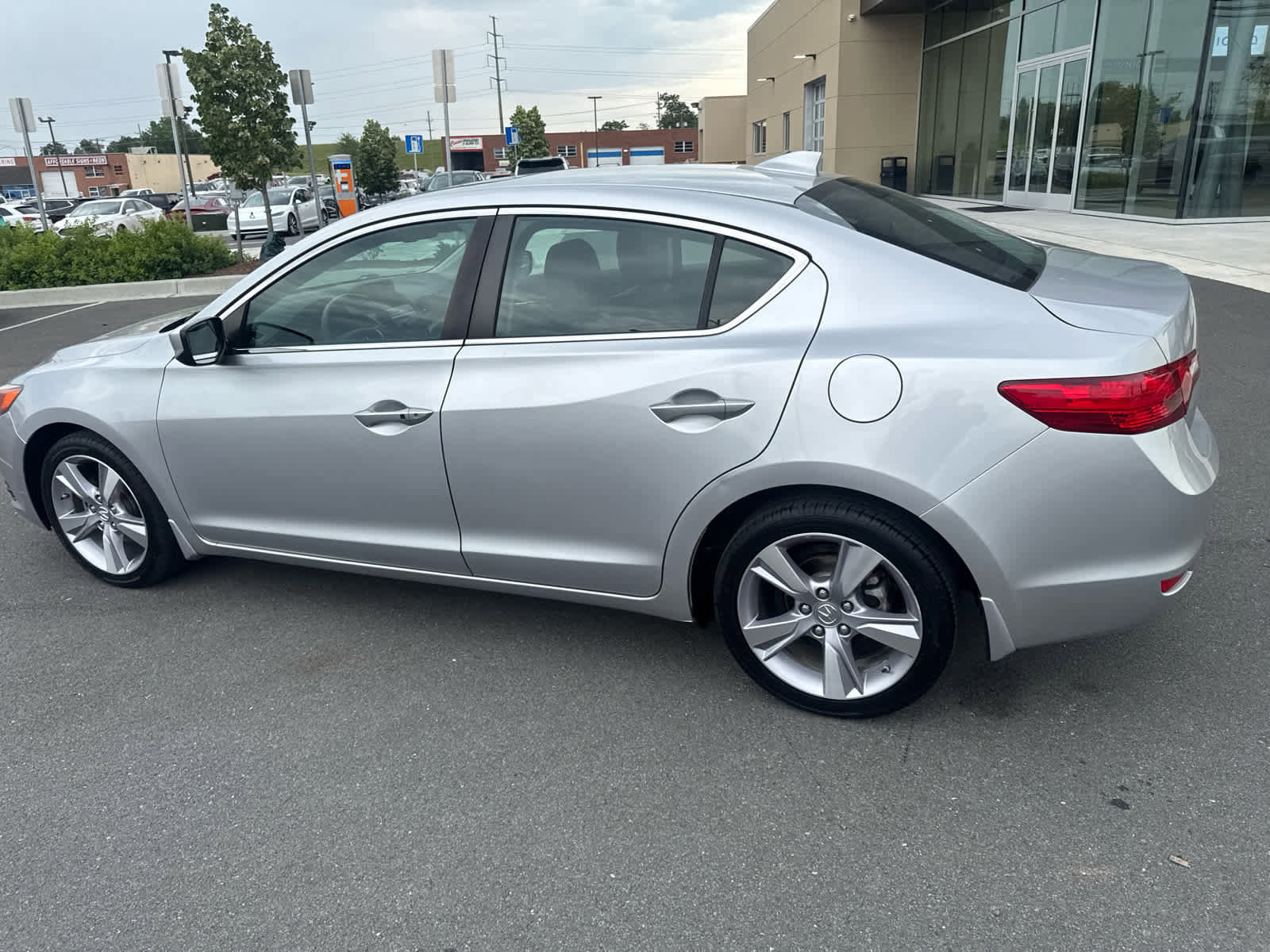 Used 2014 Acura ILX w/ Premium Package FWD image 17