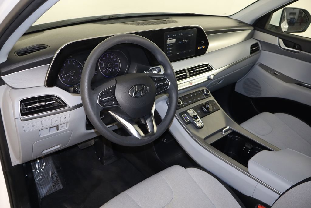 Used 2020 Hyundai Palisade SE image 25