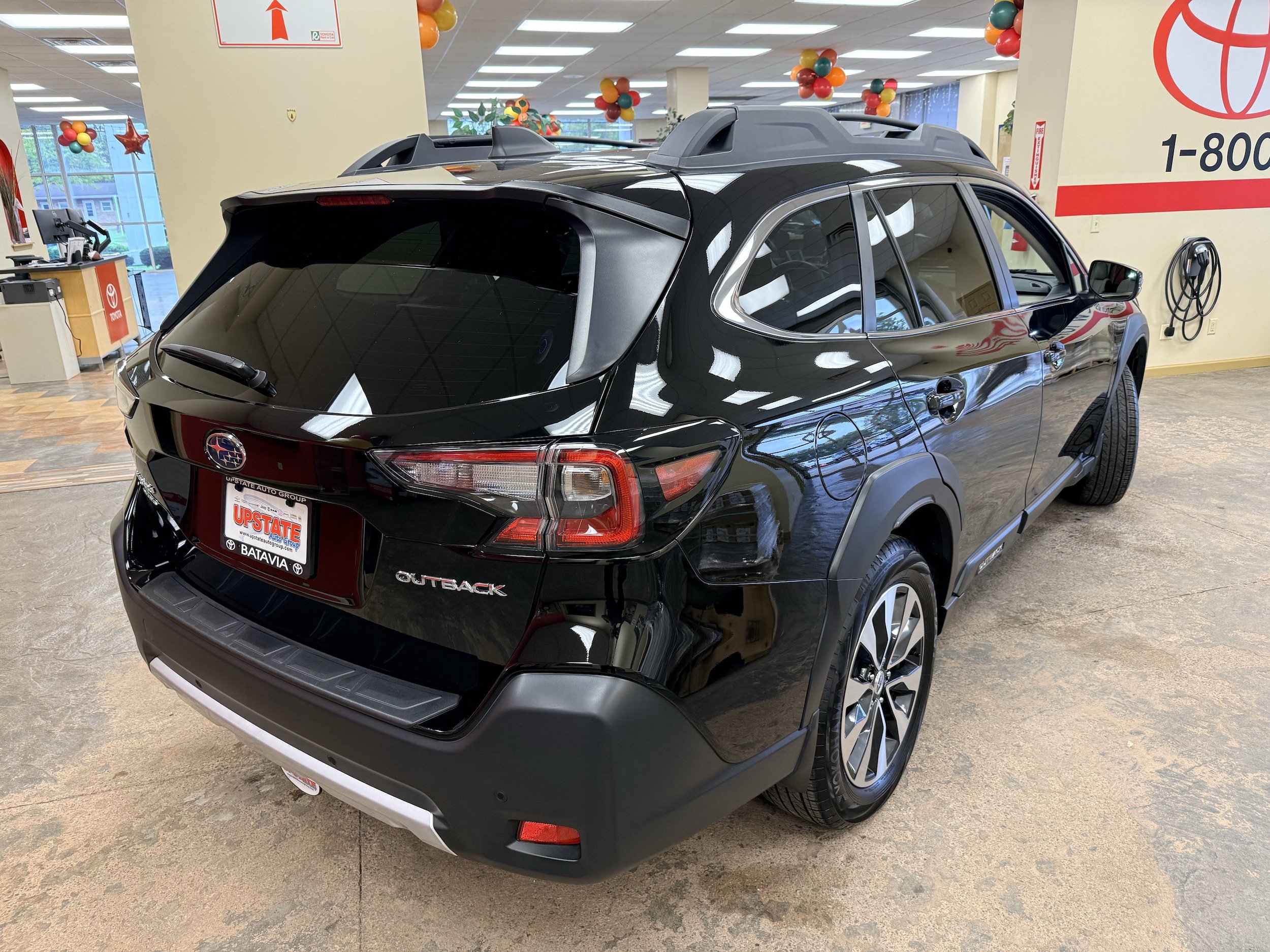 Used 2025 Subaru Outback Limited AWD/4WD image 26
