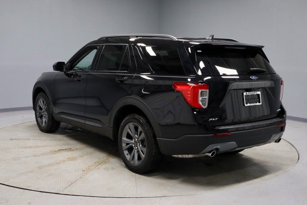 Certified 2023 Ford Explorer XLT w/ Equipment Group 202A image 11