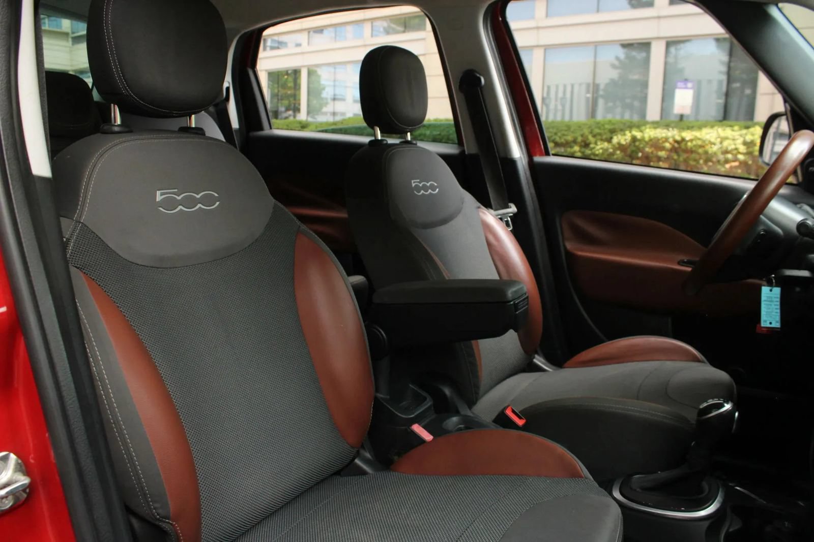 Used 2015 FIAT 500L Trekking FWD image 28