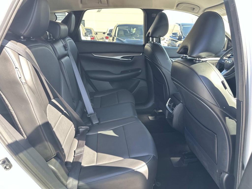 Certified 2023 INFINITI QX50 Pure image 34