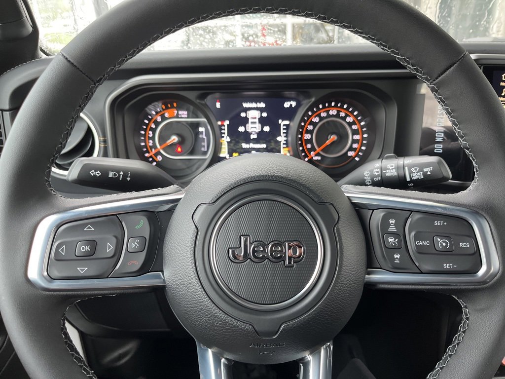 New 2026 Jeep Wrangler Unlimited Sahara image 15