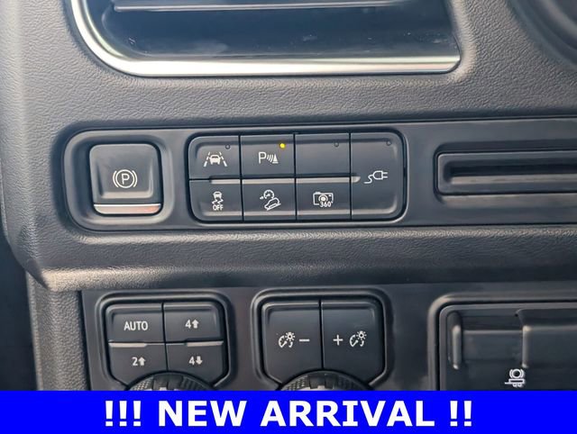 Used 2022 Chevrolet Tahoe Z71 w/ Off-Road Capability Package image 25