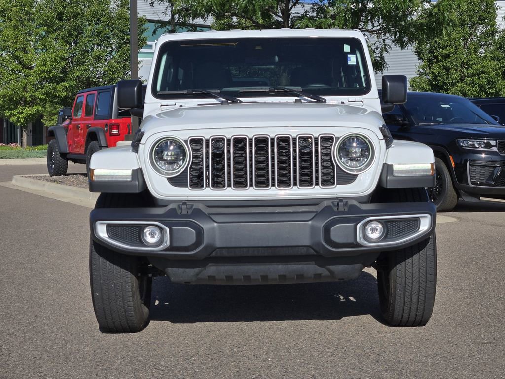 Used 2024 Jeep Wrangler Unlimited Sahara w/ Safety Group AWD/4WD image 2