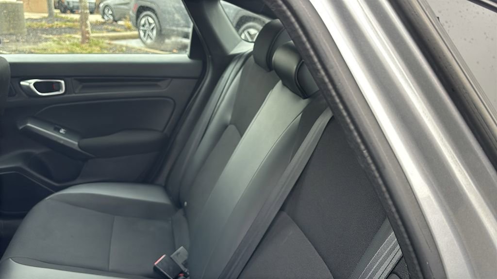 Used 2023 Honda Civic Sport image 30
