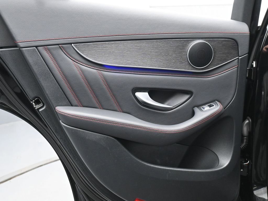 Used 2022 Mercedes-Benz GLC 43 AMG 4MATIC w/ Multimedia Package Lite image 19