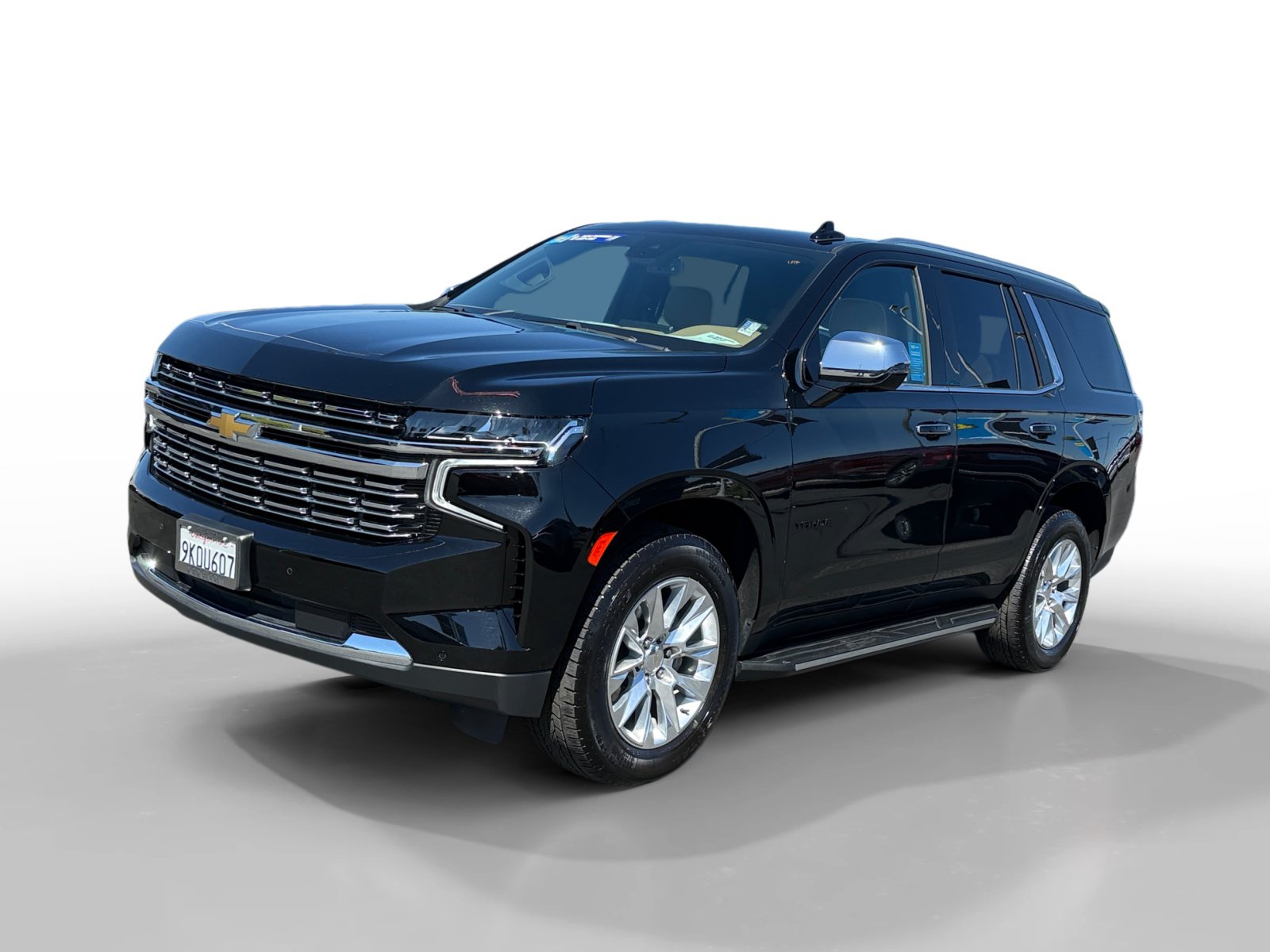 Used 2023 Chevrolet Tahoe Premier AWD/4WD image 1
