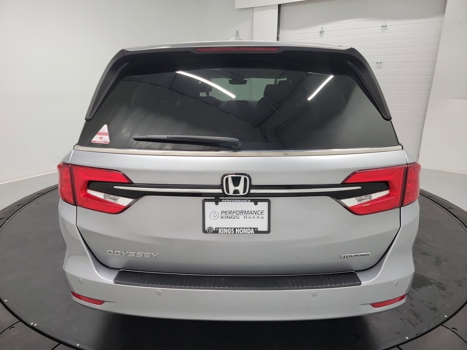 Used 2023 Honda Odyssey Touring image 8