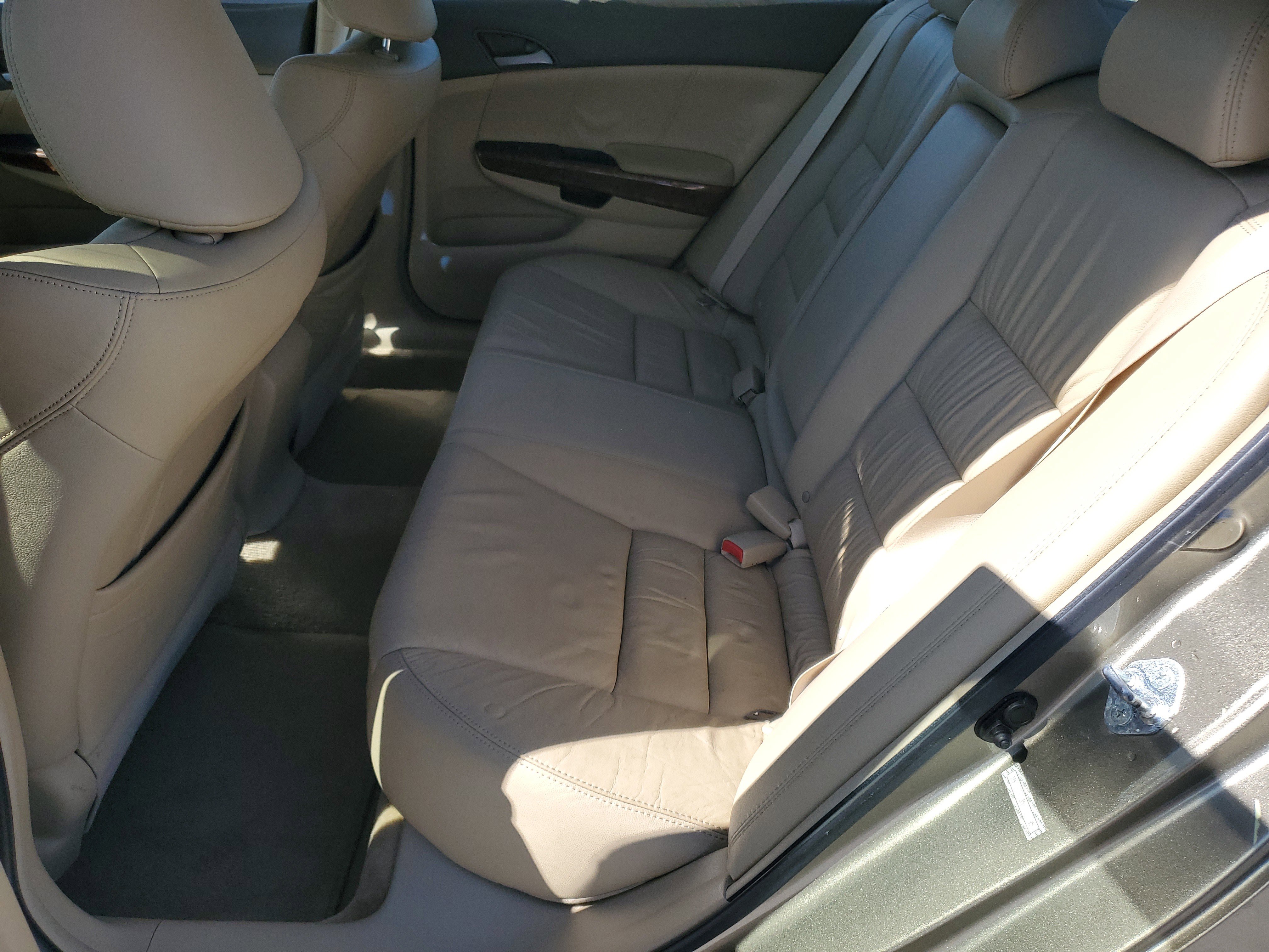 Used 2009 Honda Accord EX-L image 27