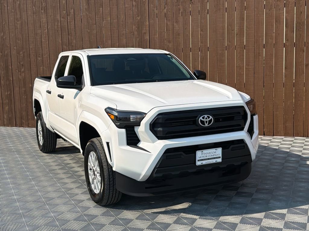 Used 2024 Toyota Tacoma SR image 12