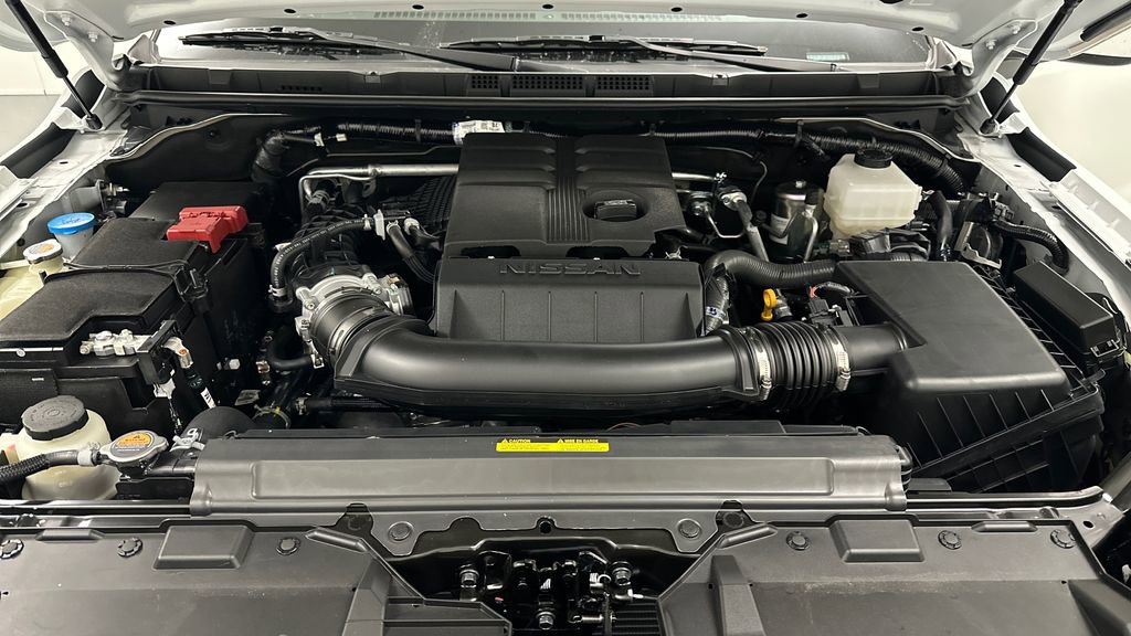 Used 2025 Nissan Frontier SV w/ SV Convenience Package image 11