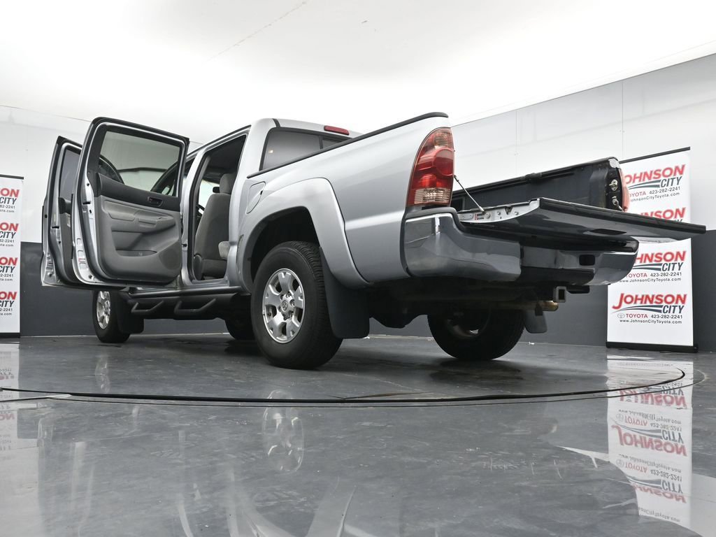Used 2008 Toyota Tacoma PreRunner image 30