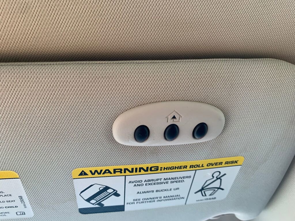 Used 2012 Jeep Liberty Sport image 21