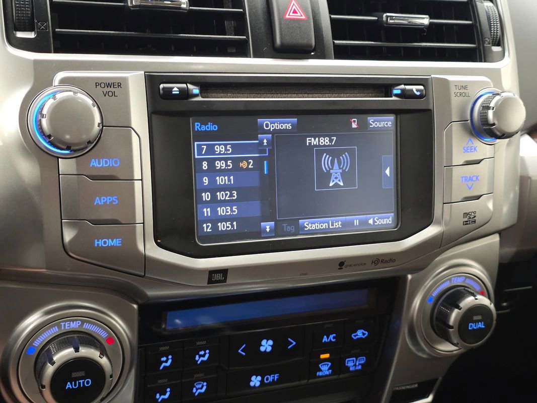 Used 2015 Toyota 4Runner Limited AWD/4WD image 27