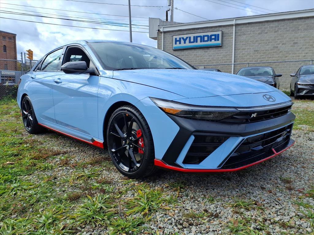 New 2026 Hyundai Elantra N w/ Cargo Package FWD image 3