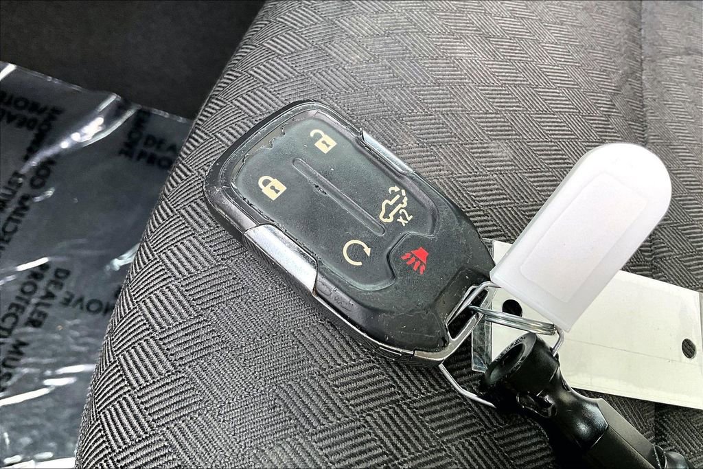 Used 2019 Chevrolet Silverado 1500 LT w/ All-Star Edition image 10