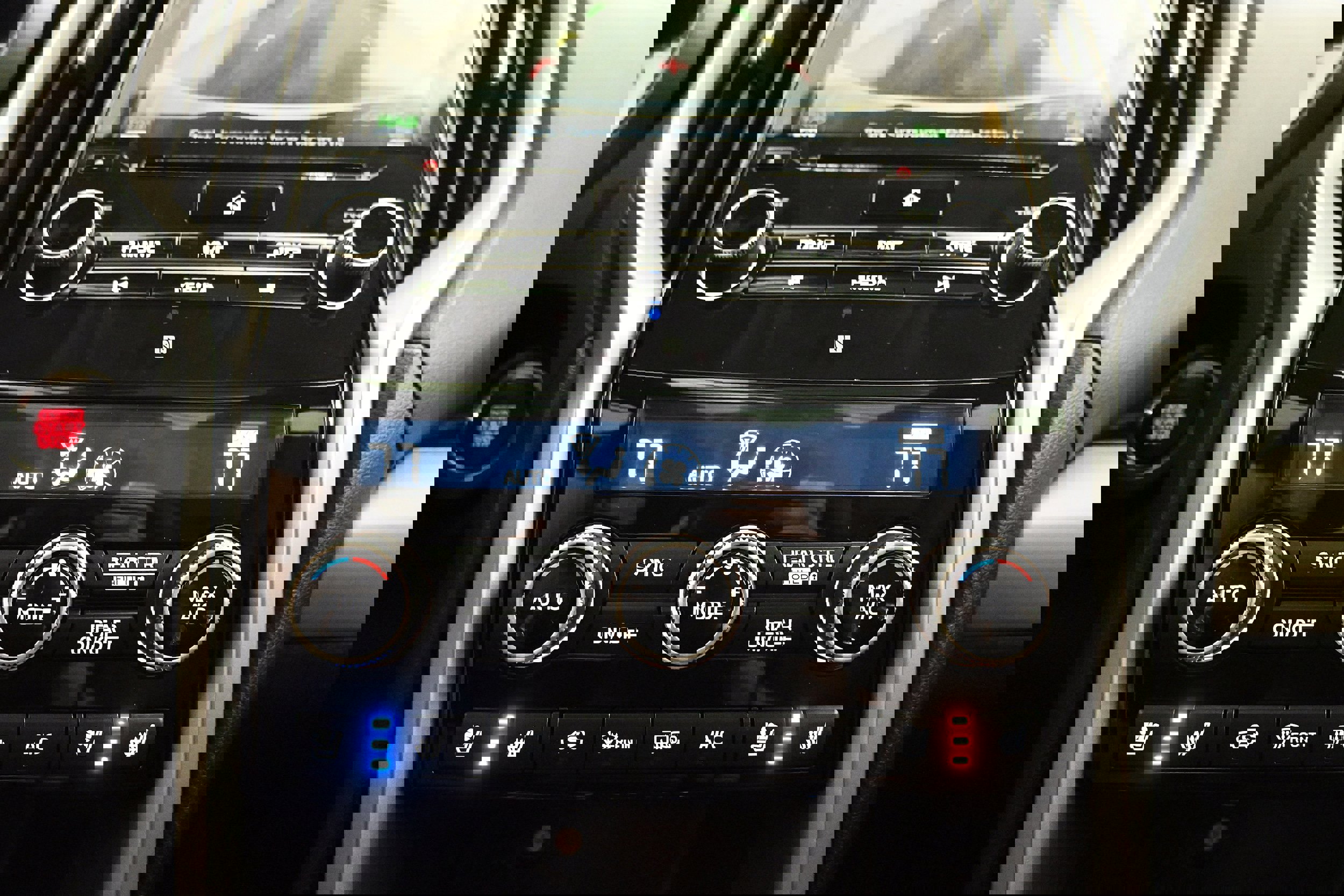 Used 2019 Subaru Ascent Touring image 16