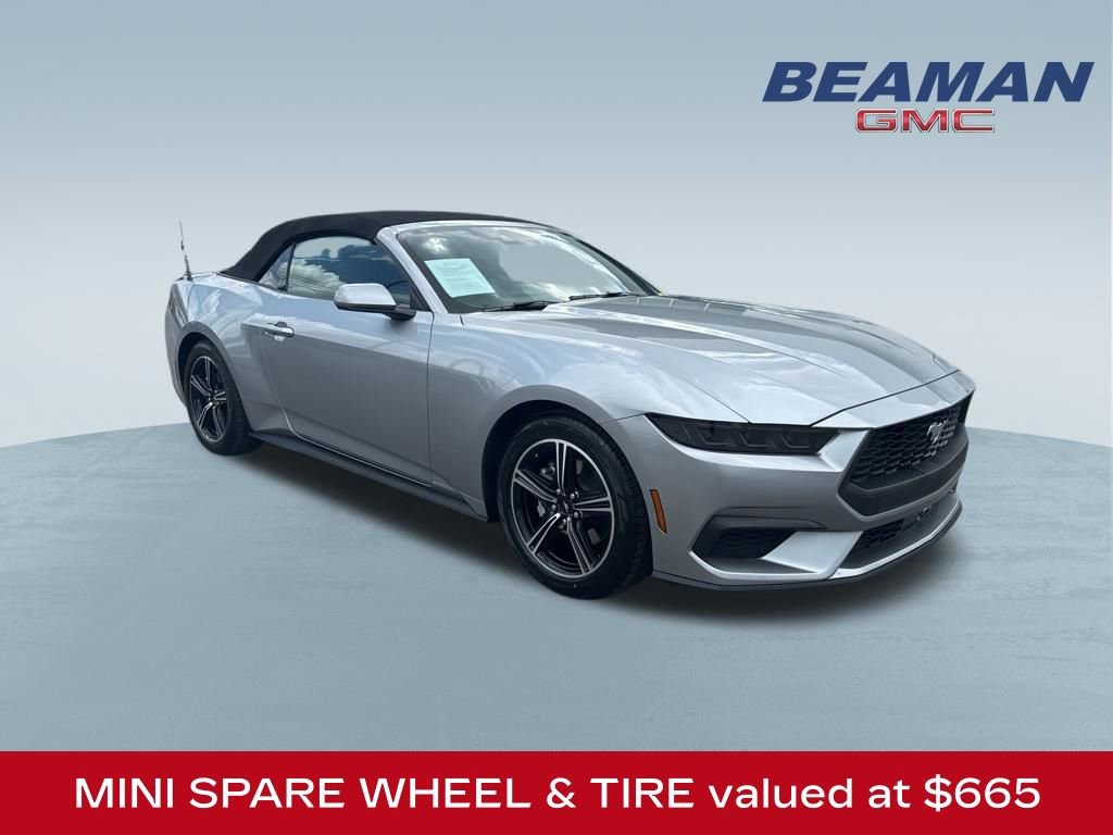 Used 2025 Ford Mustang Premium RWD image 1
