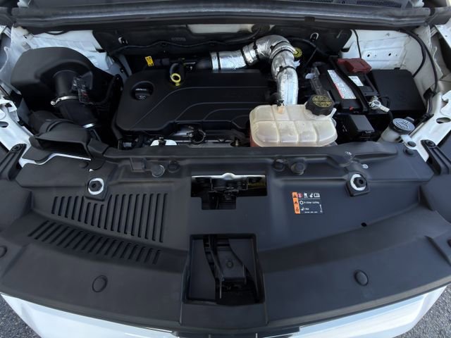 Used 2022 Chevrolet Trax LT w/ LT Convenience Package image 29