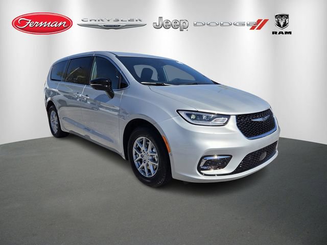 New 2026 Chrysler Pacifica Select FWD video 1