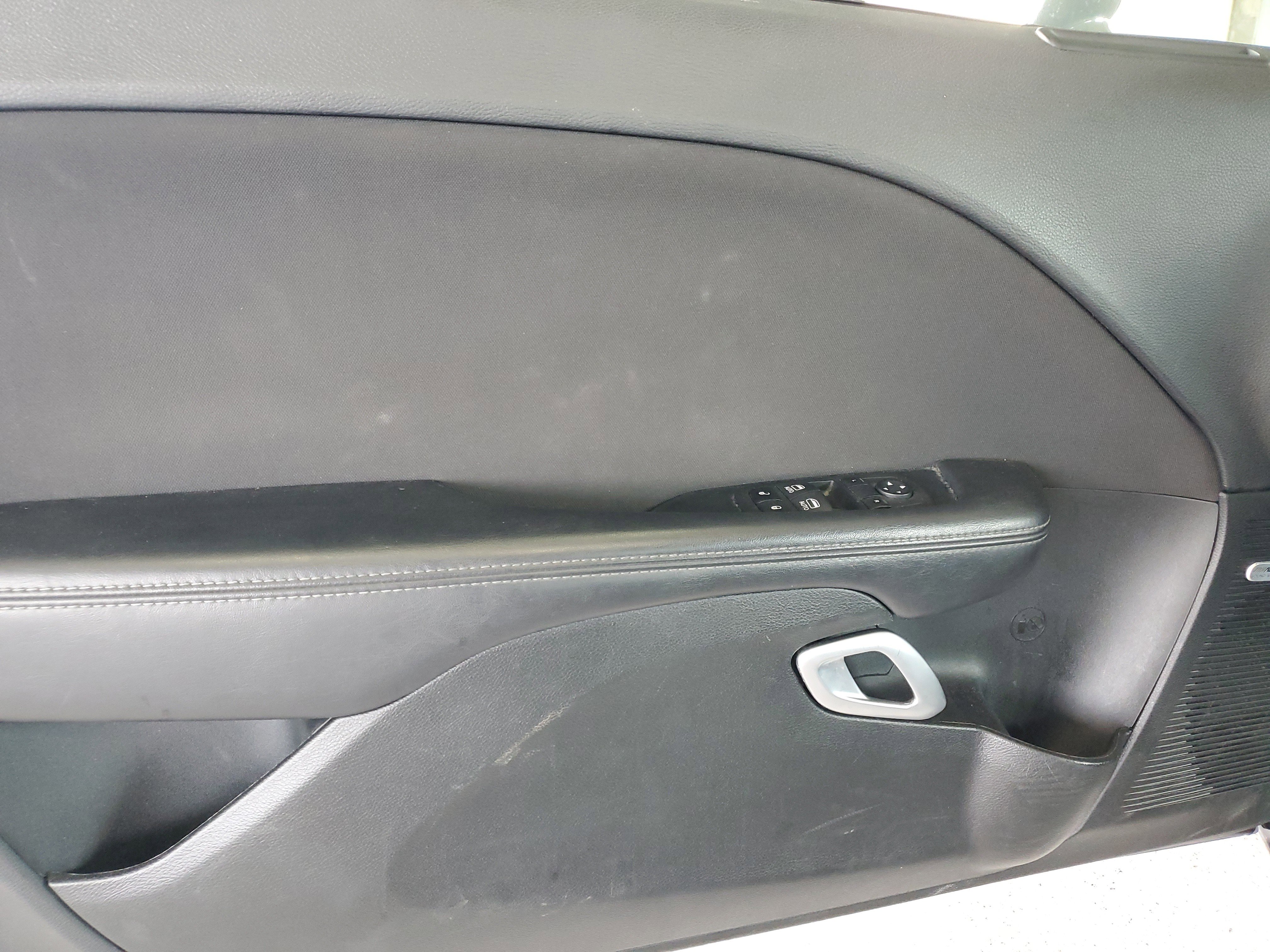 Certified 2023 Dodge Challenger SXT image 15