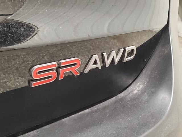 Used 2025 Nissan Kicks SR AWD/4WD image 6