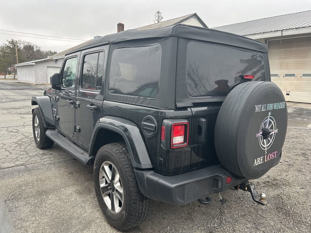 Used 2022 Jeep Wrangler Unlimited Sahara image 7