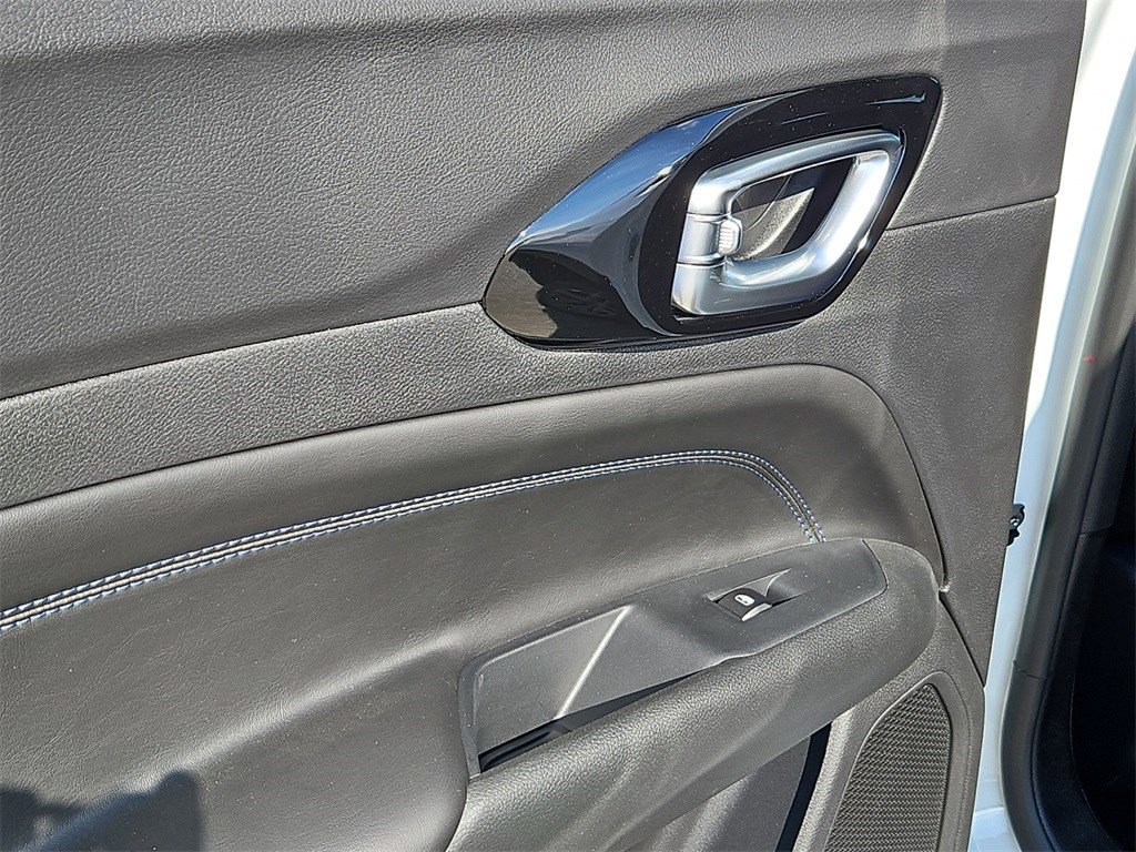 New 2026 Jeep Compass Latitude image 16