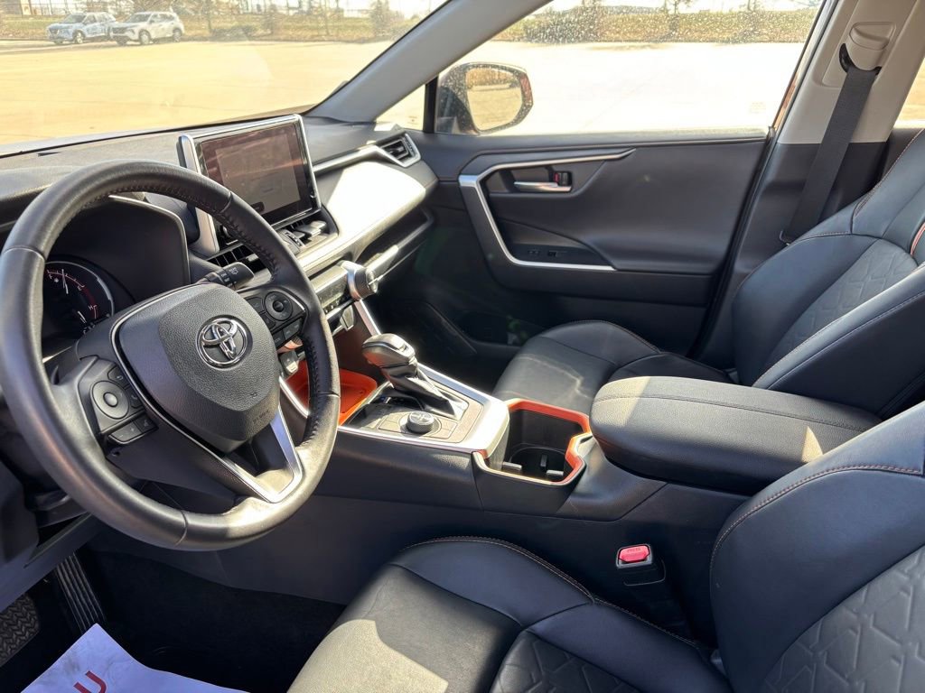 Used 2024 Toyota RAV4 Adventure image 18