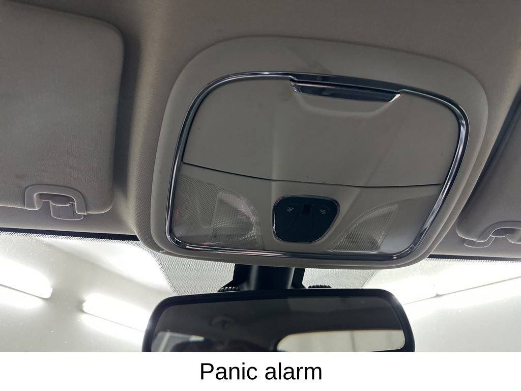 Used 2017 Jeep Cherokee Latitude w/ Cold Weather Group image 42