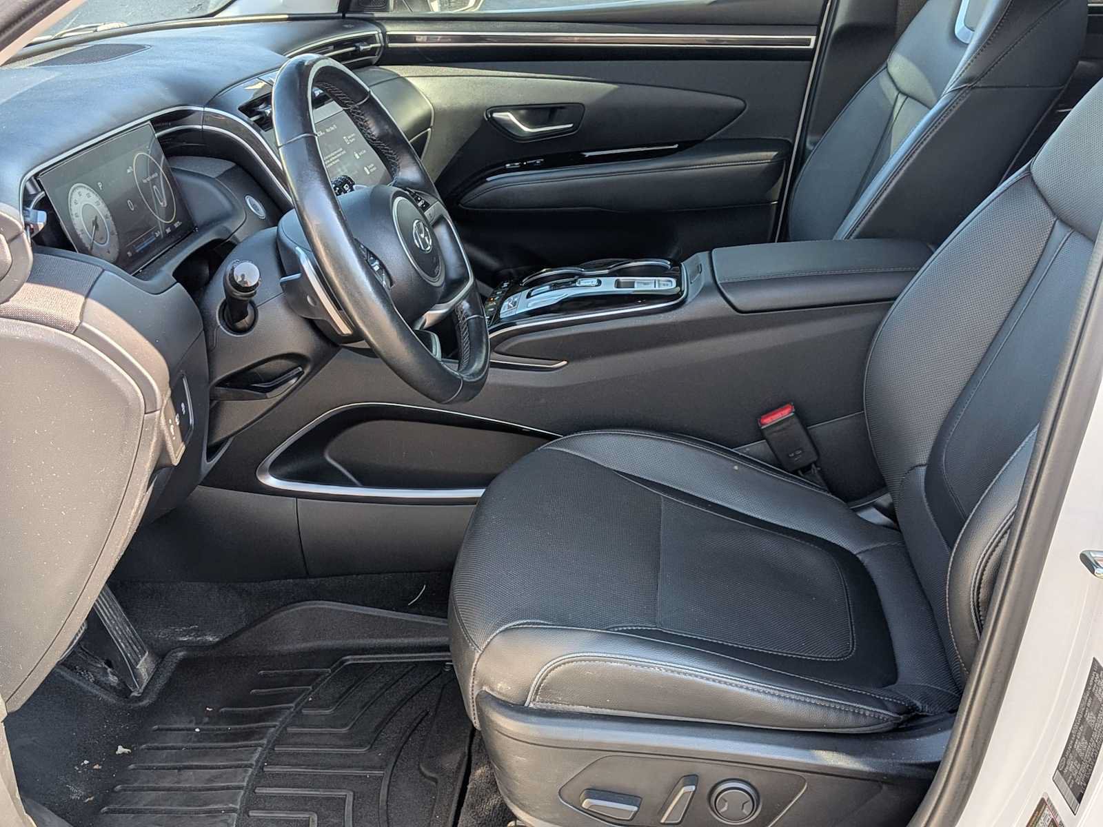 Used 2023 Hyundai Tucson Limited AWD/4WD image 13