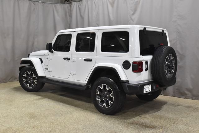 Used 2024 Jeep Wrangler Sahara w/ Technology Group image 7