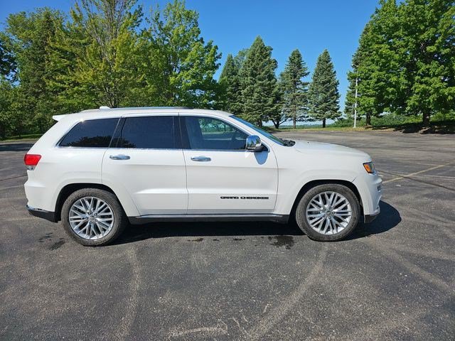 Used 2017 Jeep Grand Cherokee Summit AWD/4WD image 6