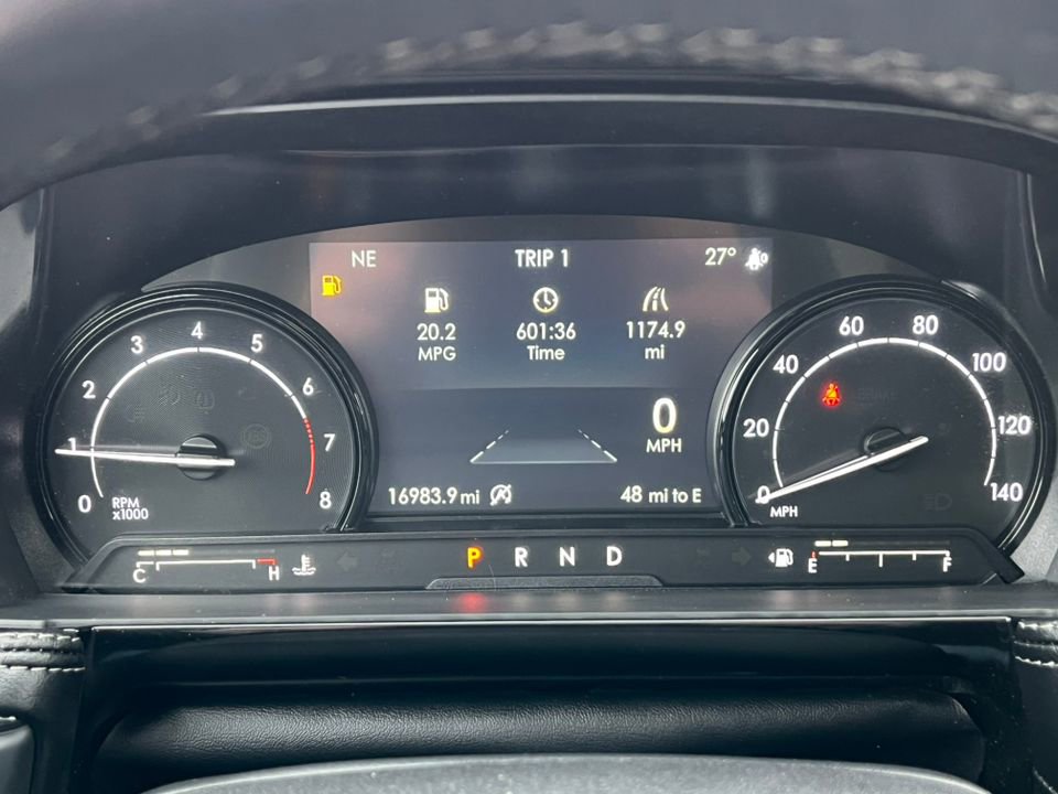 Used 2022 Lincoln Corsair AWD w/ Premium Package image 18