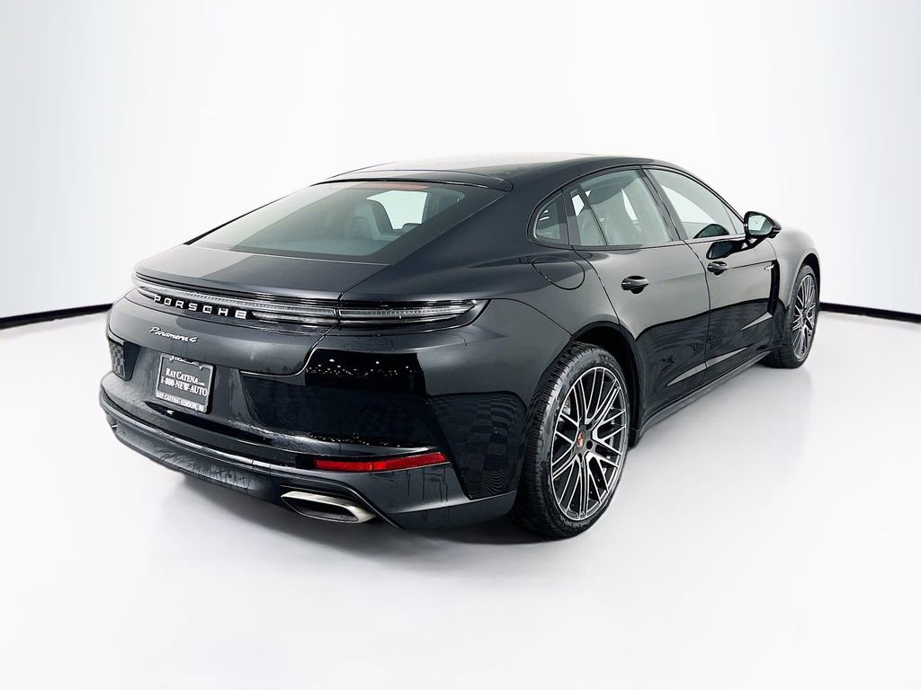New 2026 Porsche Panamera 4 image 9
