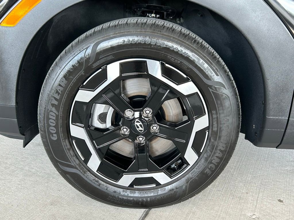 Used 2025 Hyundai Santa Fe SE image 15