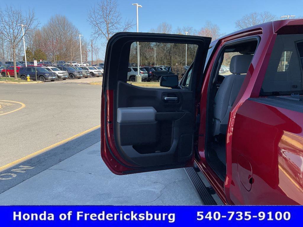 Used 2022 Chevrolet Silverado 1500 LT image 15