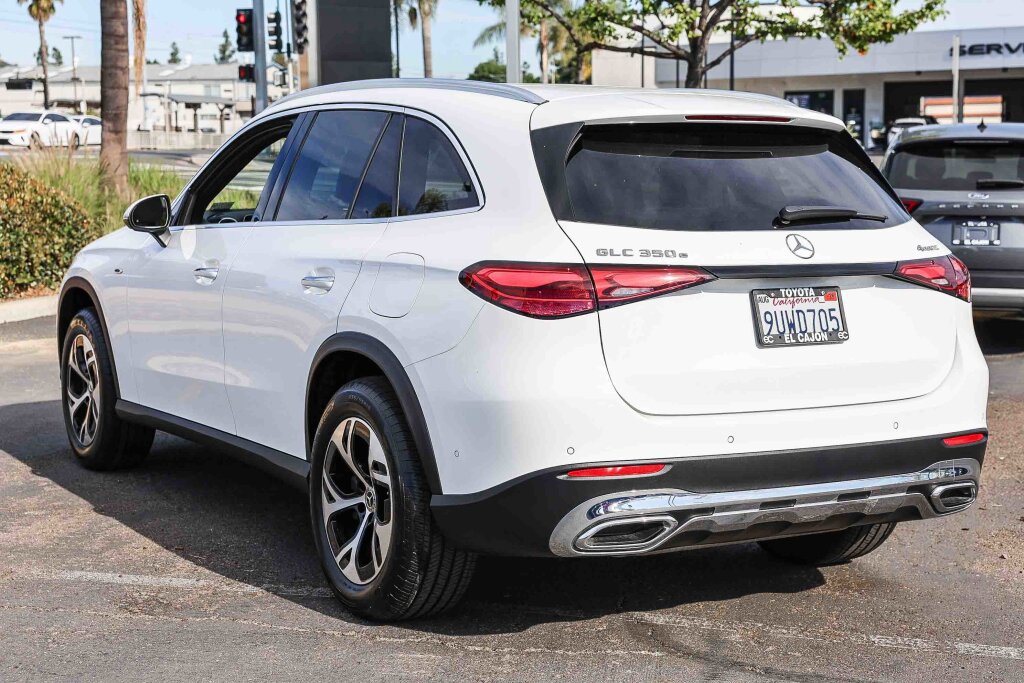 Used 2025 Mercedes-Benz GLC 350e 4MATIC image 19