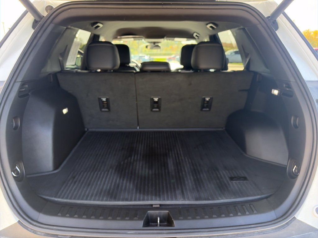Certified 2025 Chevrolet Equinox LT w/ Convenience Package II AWD/4WD image 29