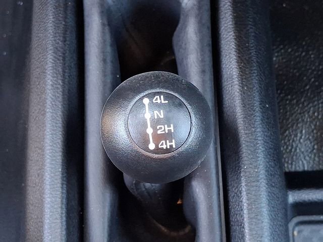 Used 2024 RAM 2500 Tradesman w/ Chrome Appearance Group image 24