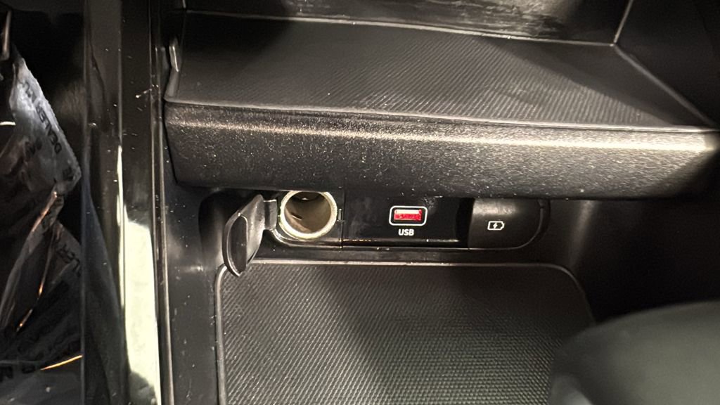 Used 2024 Kia Forte GT-Line image 26