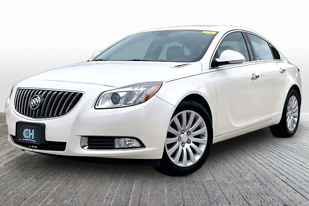 Used 2013 Buick Regal Premium FWD image 3