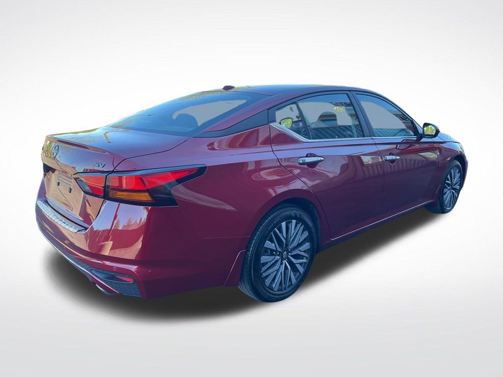 Certified 2024 Nissan Altima 2.5 SV w/ SV Premium Package FWD image 28